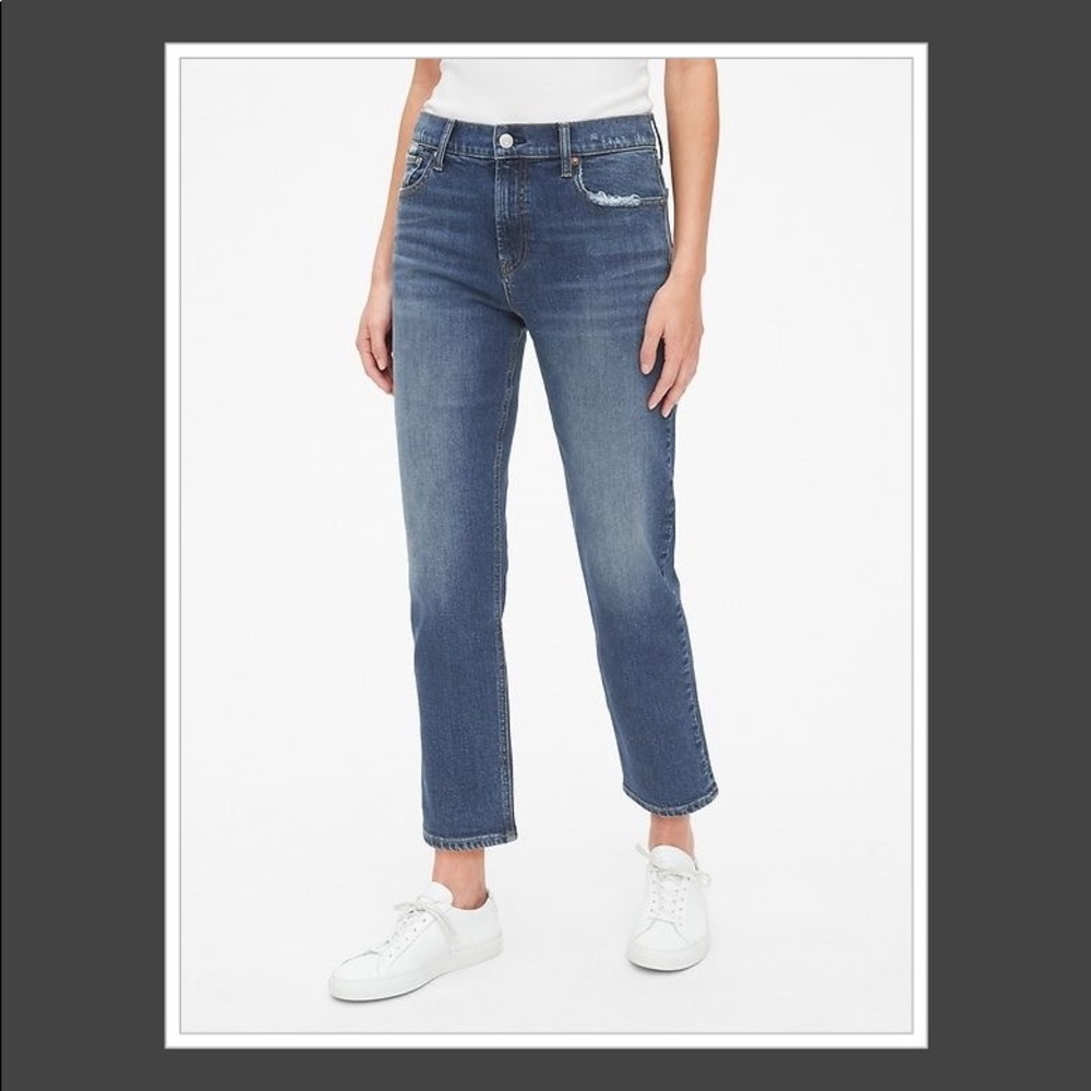 Gap cheeky straight leg jeans -NWT